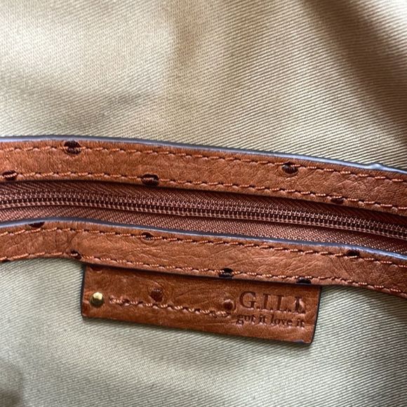 G.I.L.I. LARGE CROSSBODY IN TAN OSTRICH EMBOSSED LEATHER - Picture 7 of 8